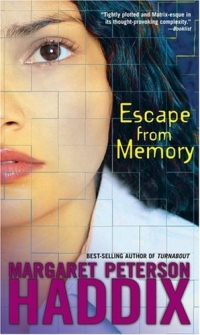 Escape from Memory ISBN 0689854218 инфо 2303l.